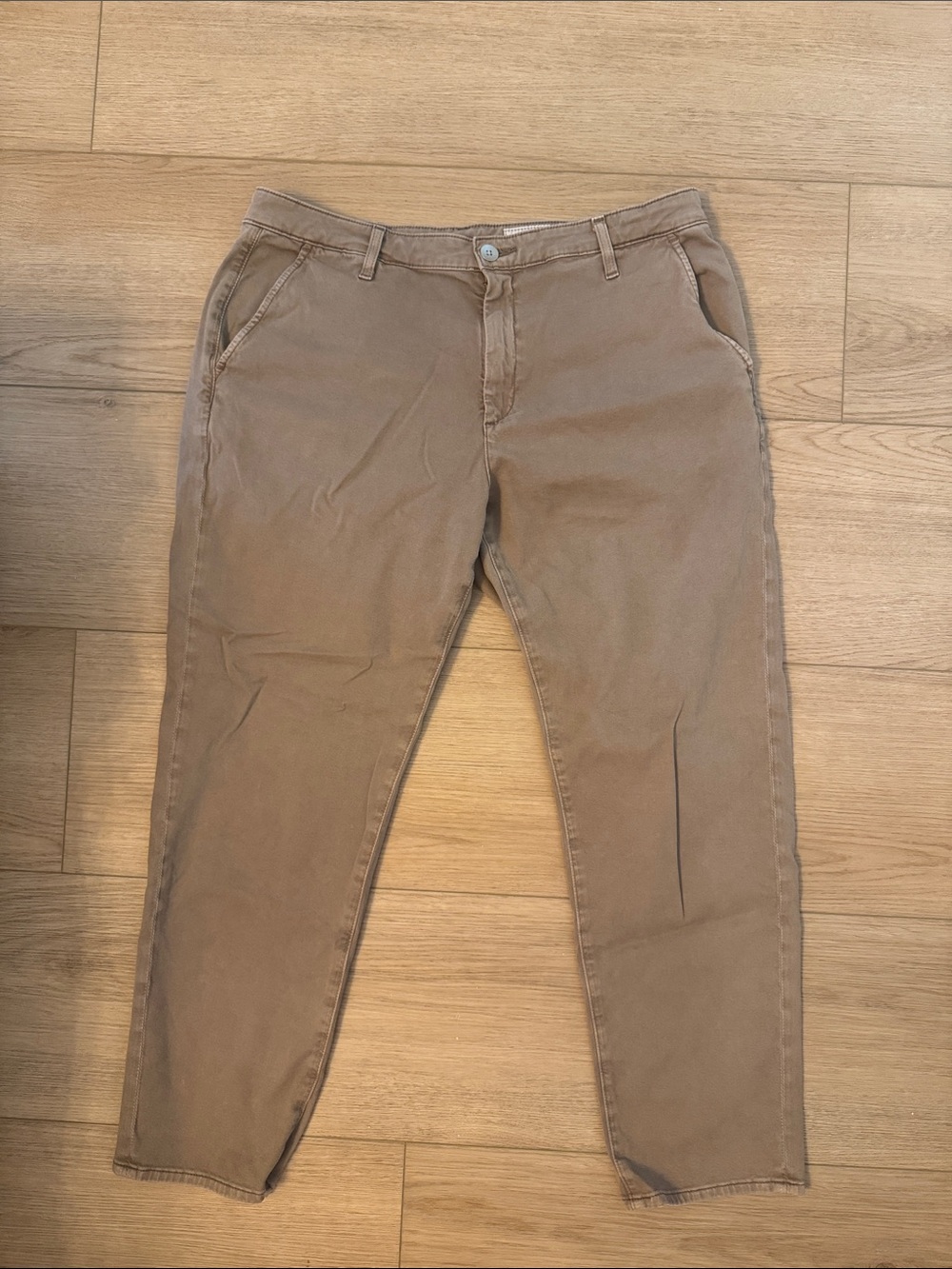 AG Women cropped Casual Chino Pants in Light Brown